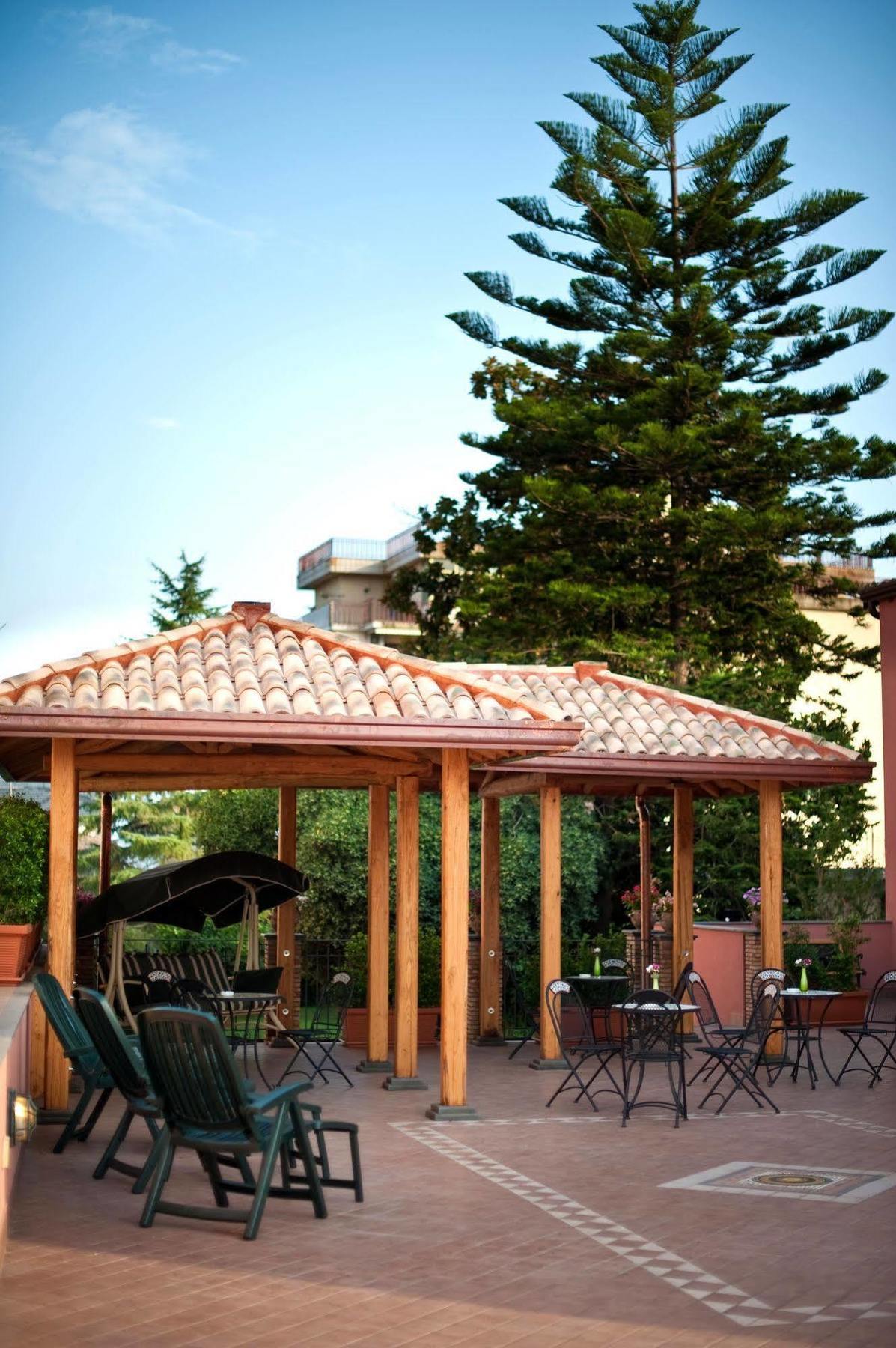Alhambra - Guest House Di Charme Giarre Exterior foto